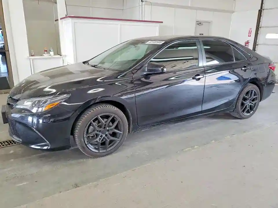 4T1BF1FKXHU422461 2017 TOYOTA CAMRY-0