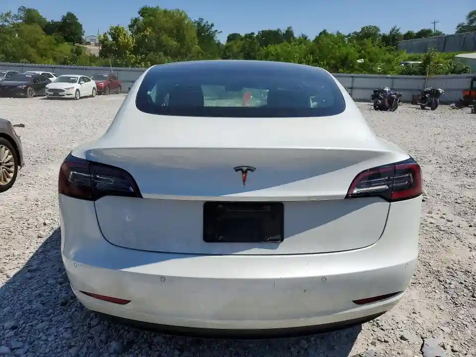 5YJ3E1EA7LF747252 2020 TESLA MODEL 3-5