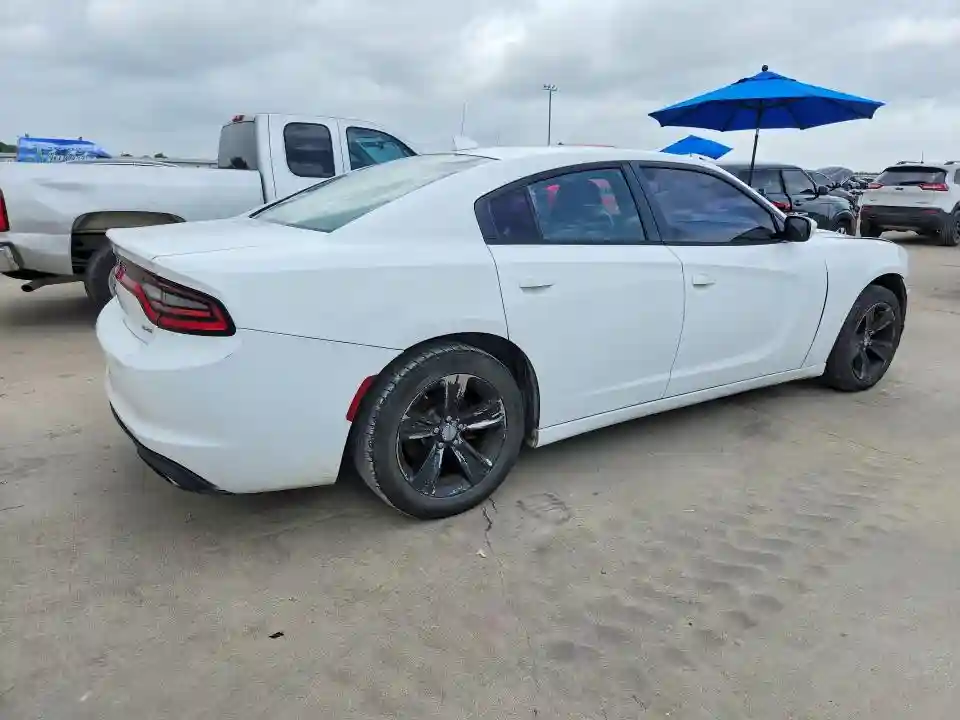 2C3CDXHG0GH132455 2016 DODGE CHARGER-2