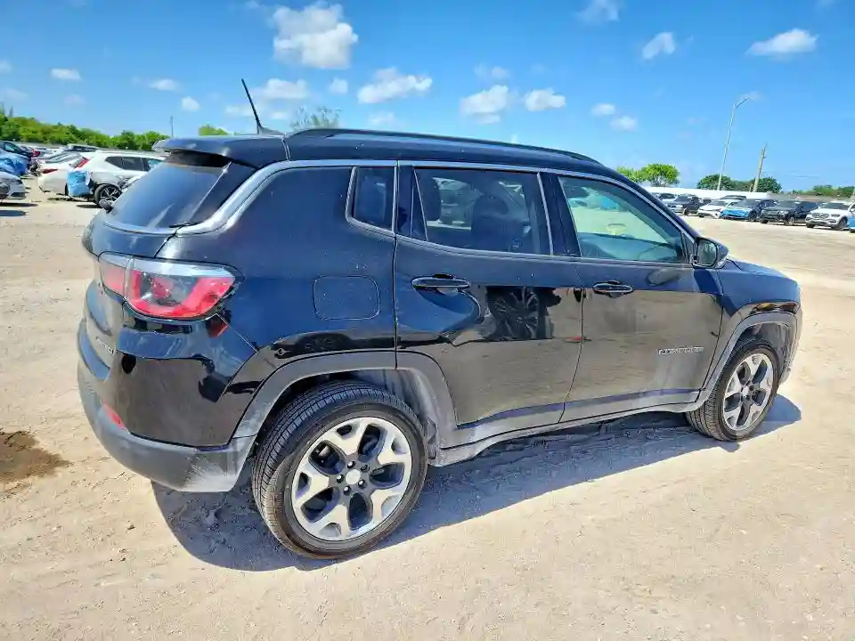3C4NJDCB5KT767002 2019 JEEP COMPASS-2