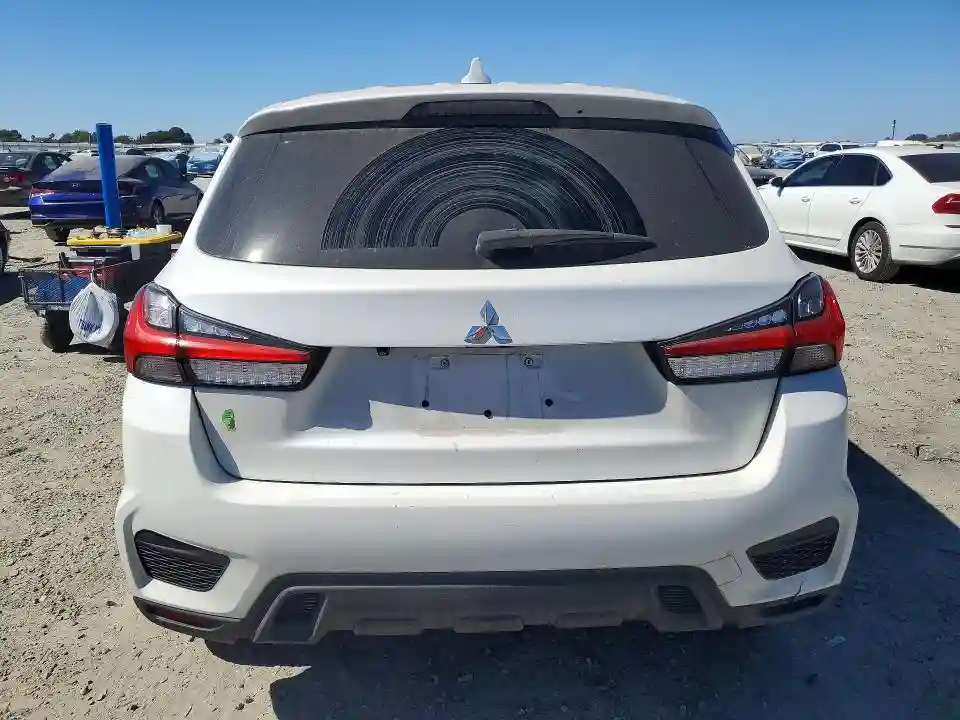JA4APUAU3MU006070 2021 MITSUBISHI OUTLANDER-5