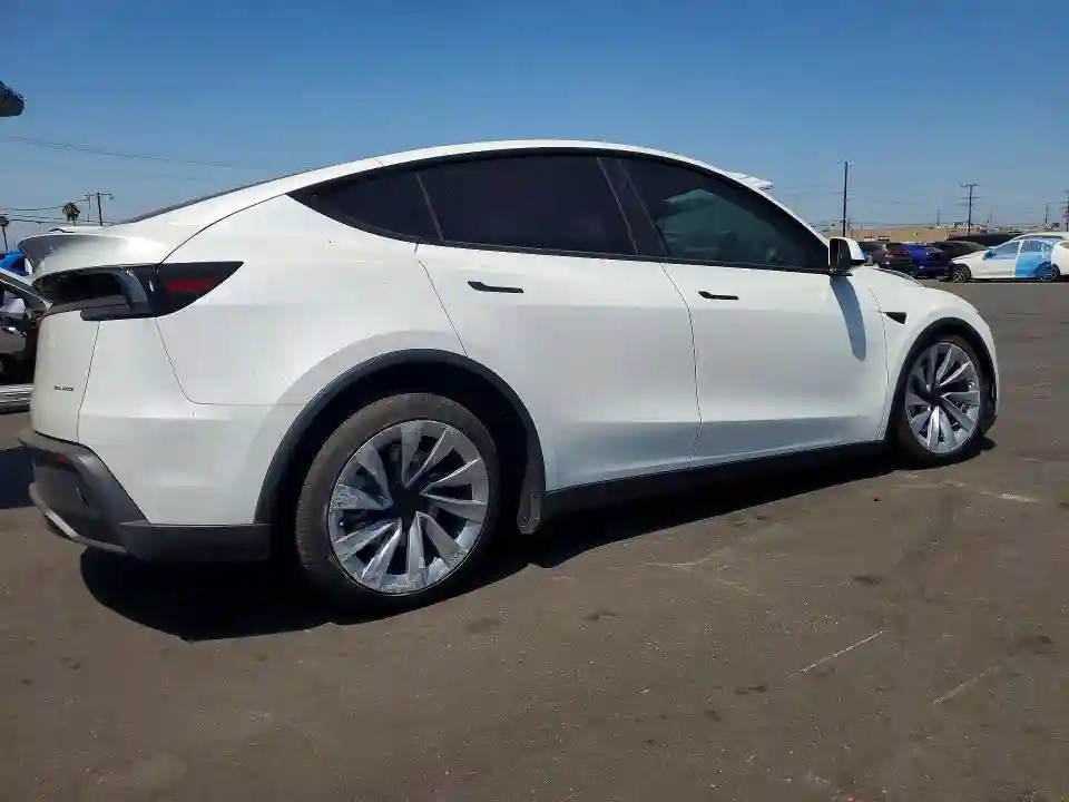 7SAYGDEE1TF451487 2026 TESLA MODEL Y-2