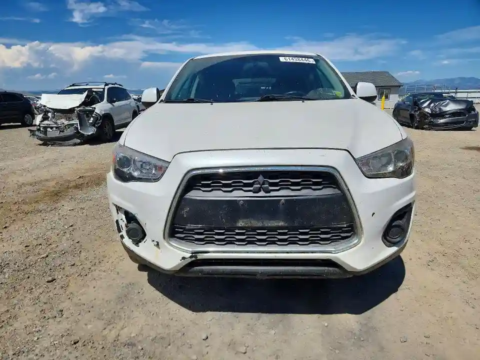 4A4AR3AWXFE046955 2015 MITSUBISHI OUTLANDER-4
