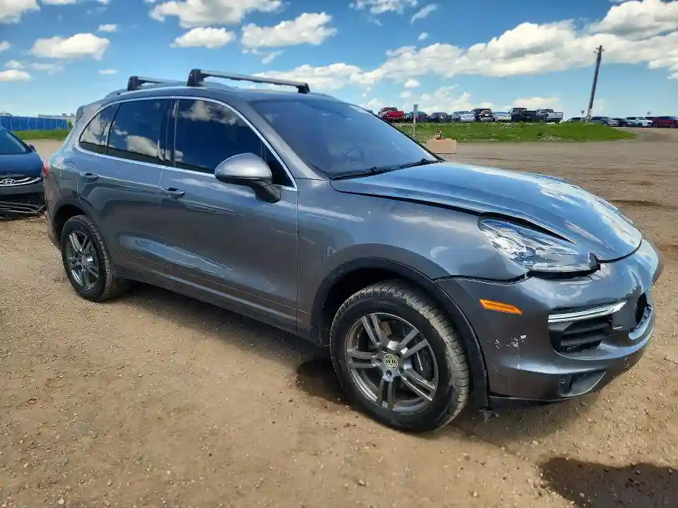 WP1AA2A22GLA02868 2016 PORSCHE CAYENNE-3