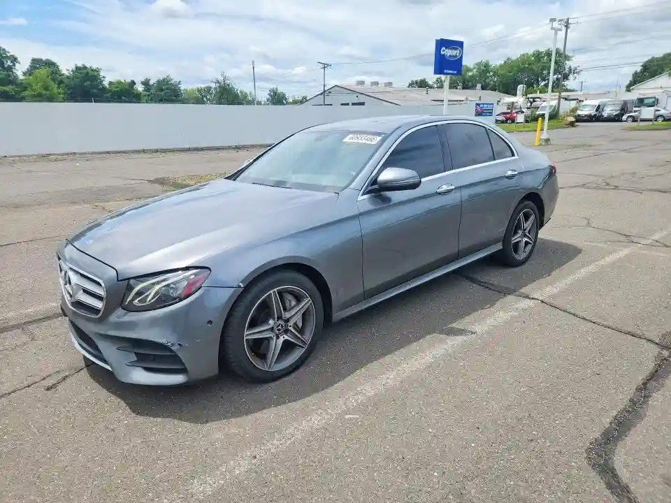 WDDZF4KB9JA329955 2018 MERCEDES-BENZ E-CLASS-0