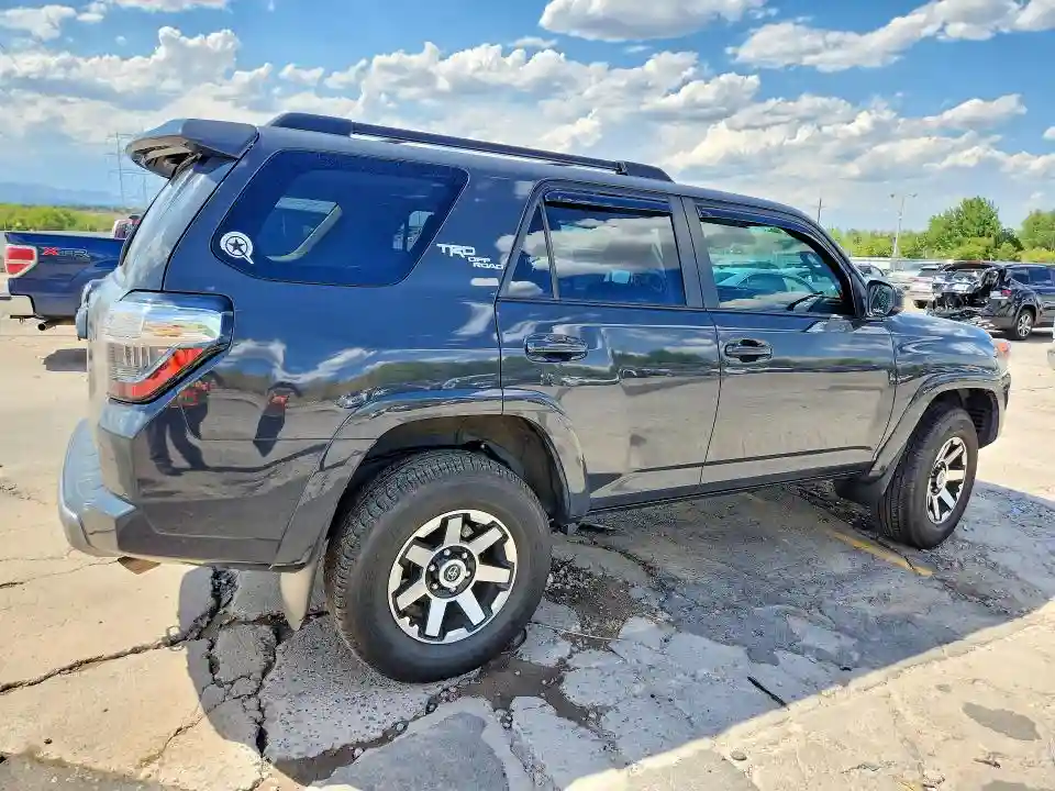 JTEPU5JR0R6244654 2024 TOYOTA 4RUNNER-2