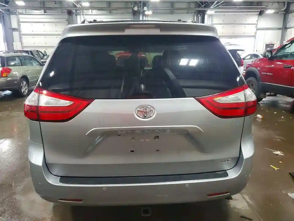 5TDYK3DC3FS690559 2015 TOYOTA SIENNA-5