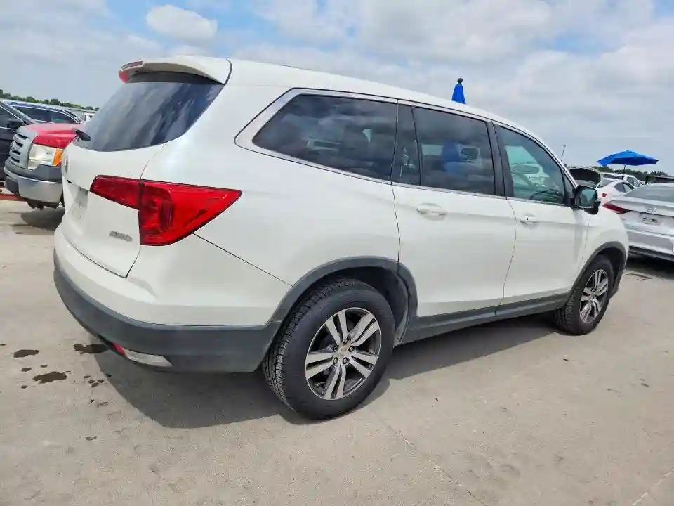 5FNYF6H39HB079197 2017 HONDA PILOT-2