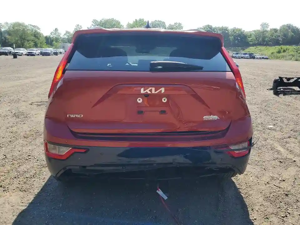 KNDCR3L13P5050932 2023 KIA NIRO-5