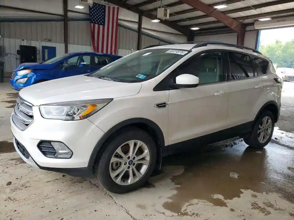 1FMCU9G94HUB98351 2017 FORD ESCAPE-0