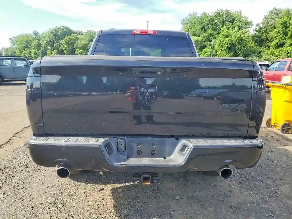 1C6RR7KT1GS200906 2016 RAM 1500-5