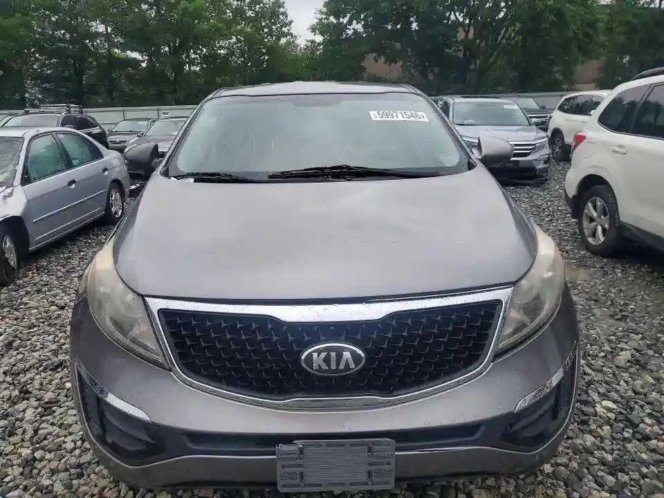 KNDPBCAC8G7813302 2016 KIA SPORTAGE-4