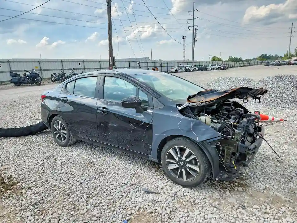 3N1CN8EV2ML913677 2021 NISSAN VERSA-3