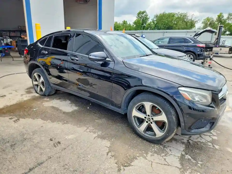 WDC0J4KB3KF561502 2019 MERCEDES-BENZ GLC-CLASS-3