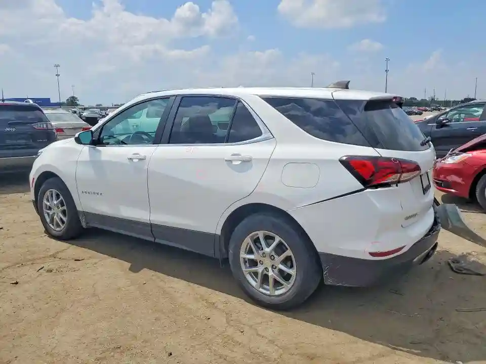 3GNAXKEV0NS173718 2022 CHEVROLET EQUINOX-1