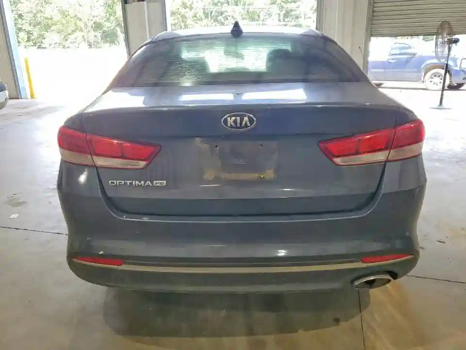 5XXGT4L34HG157494 2017 KIA OPTIMA-5