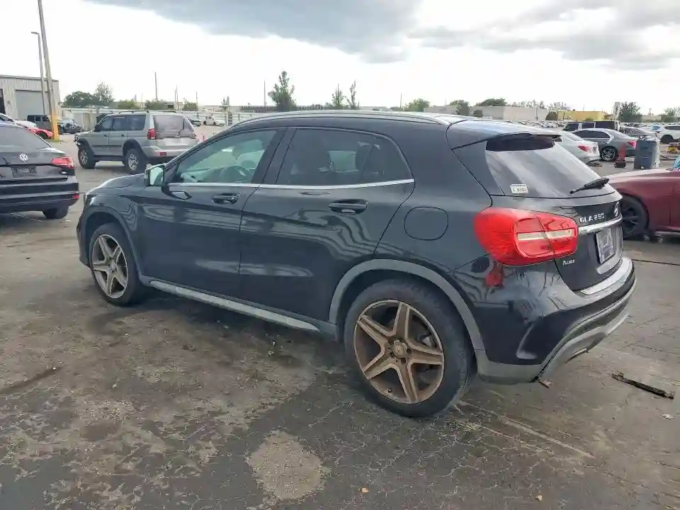 WDCTG4EB3FJ132757 2015 MERCEDES-BENZ GLA-CLASS-1