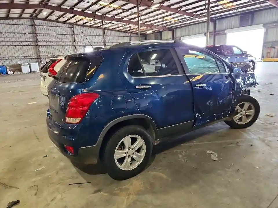 3GNCJPSB6KL147860 2019 CHEVROLET TRAX-2