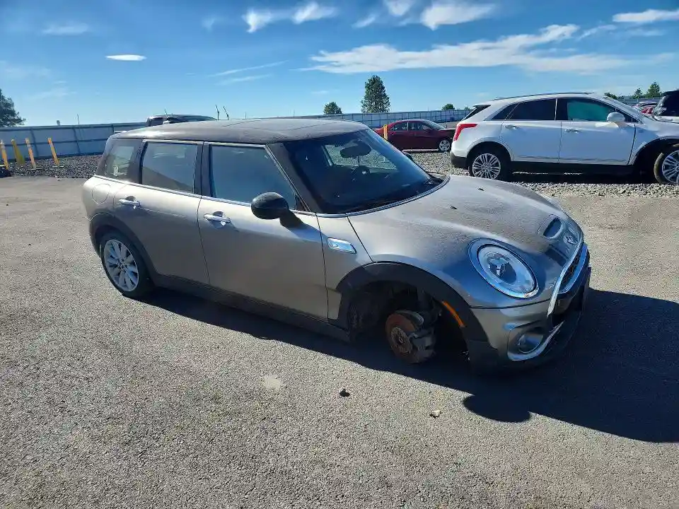 WMWLN9C56J2B32454 2018 MINI COOPER-3