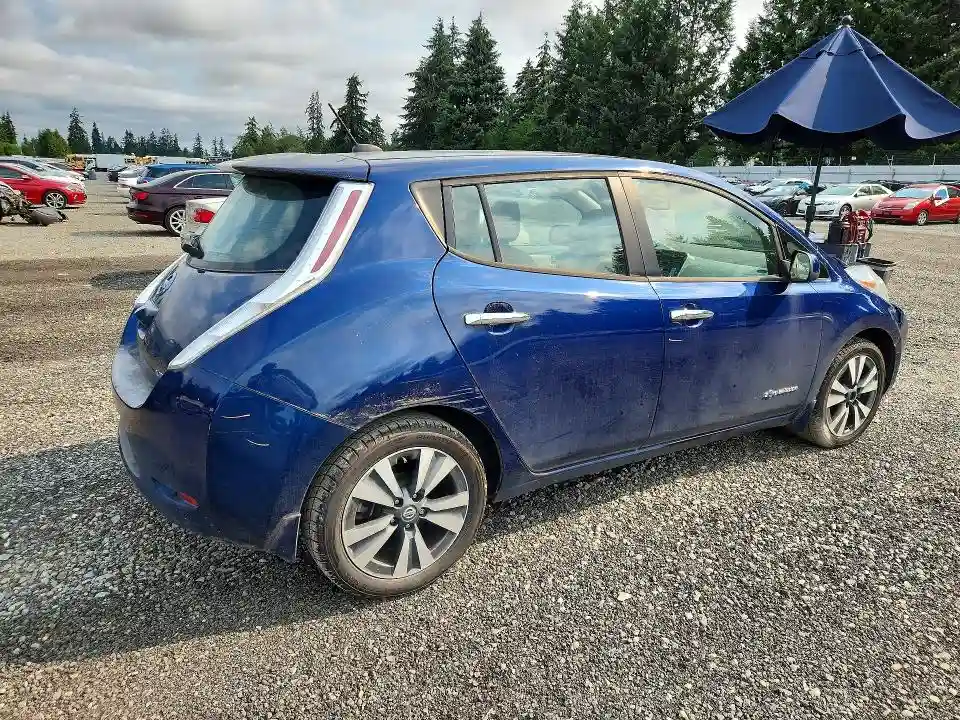 1N4BZ0CP3GC311072 2016 NISSAN LEAF-2