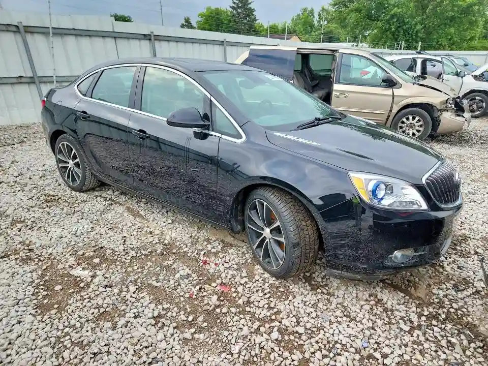 1G4PW5SK7G4181797 2016 BUICK VERANO-3