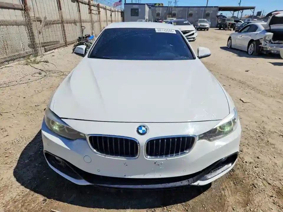 WBA4Z1C50JEC70466 2018 BMW 4 SERIES-4