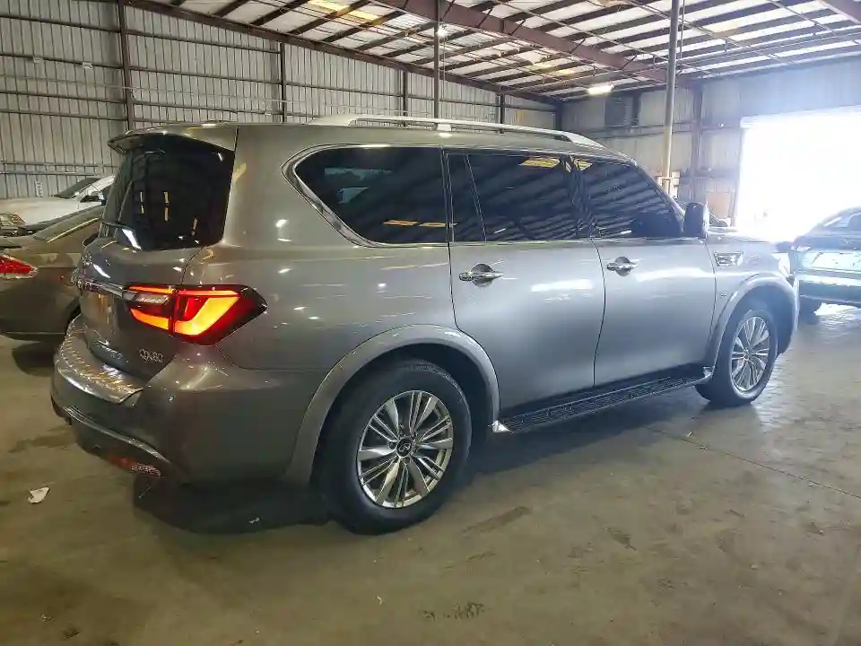 JN8AZ2NF5J9661379 2018 INFINITI QX80-2