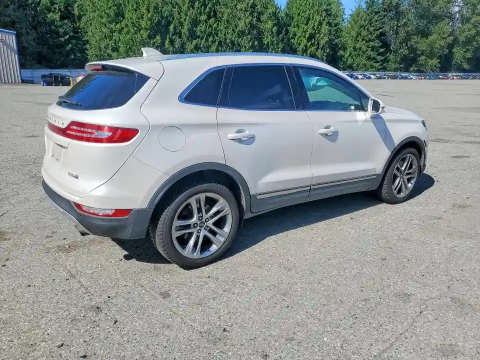 5LMTJ3DH1GUJ27234 2016 LINCOLN MKC-2