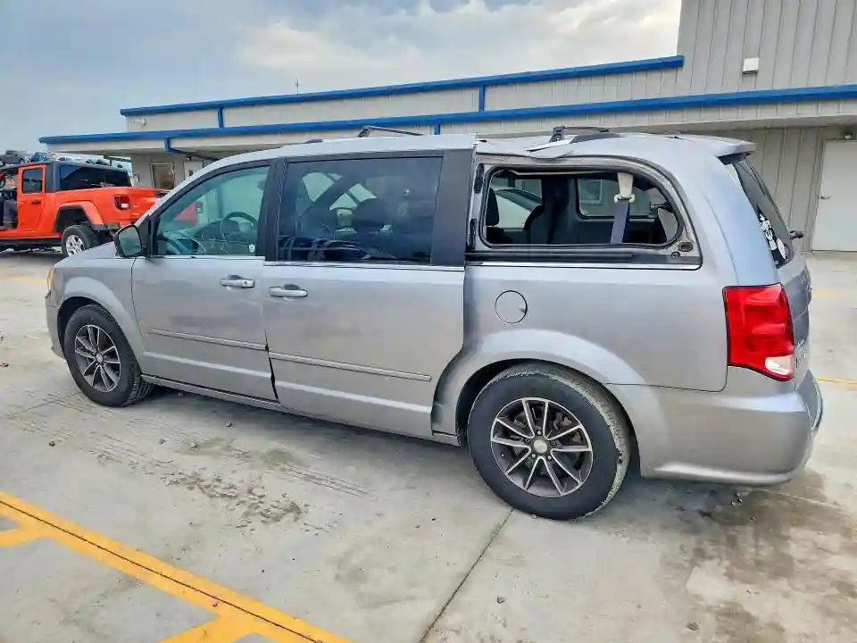 2C4RDGCG9HR807681 2017 DODGE CARAVAN-1