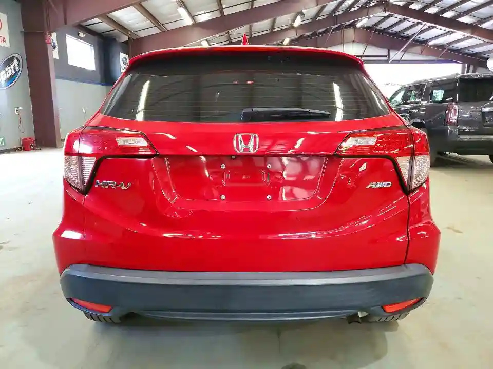 3CZRU6H34JM722884 2018 HONDA HR-V-5