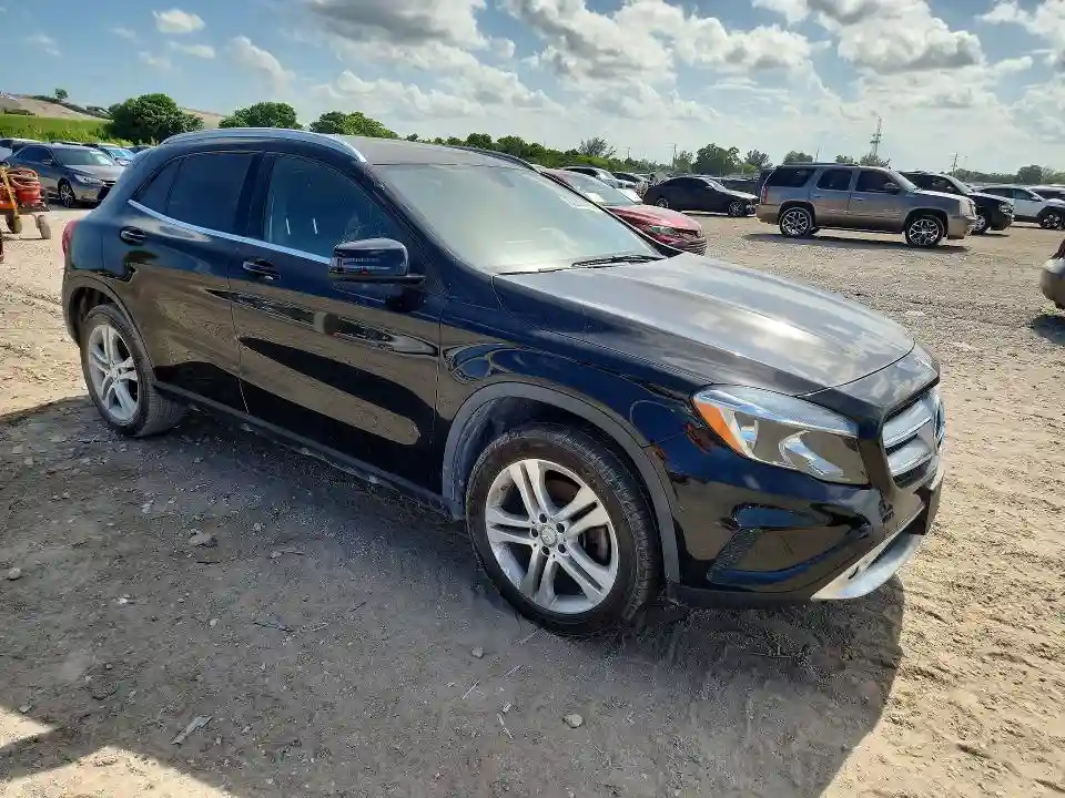WDCTG4GB0FJ038445 2015 MERCEDES-BENZ GLA 250 4M-3