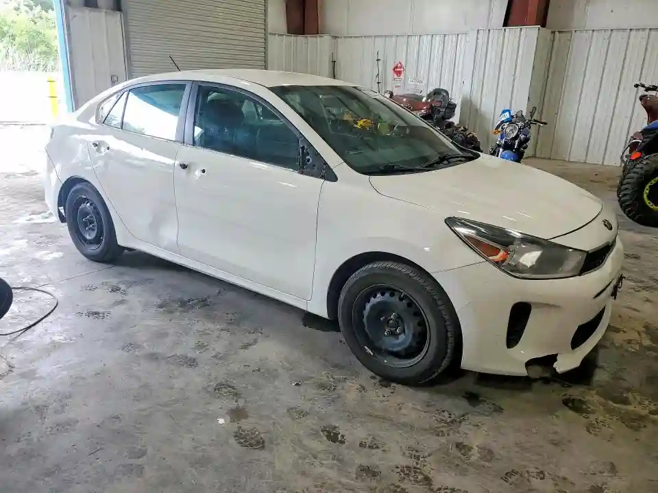 3KPA24AB0KE170049 2019 KIA RIO-3