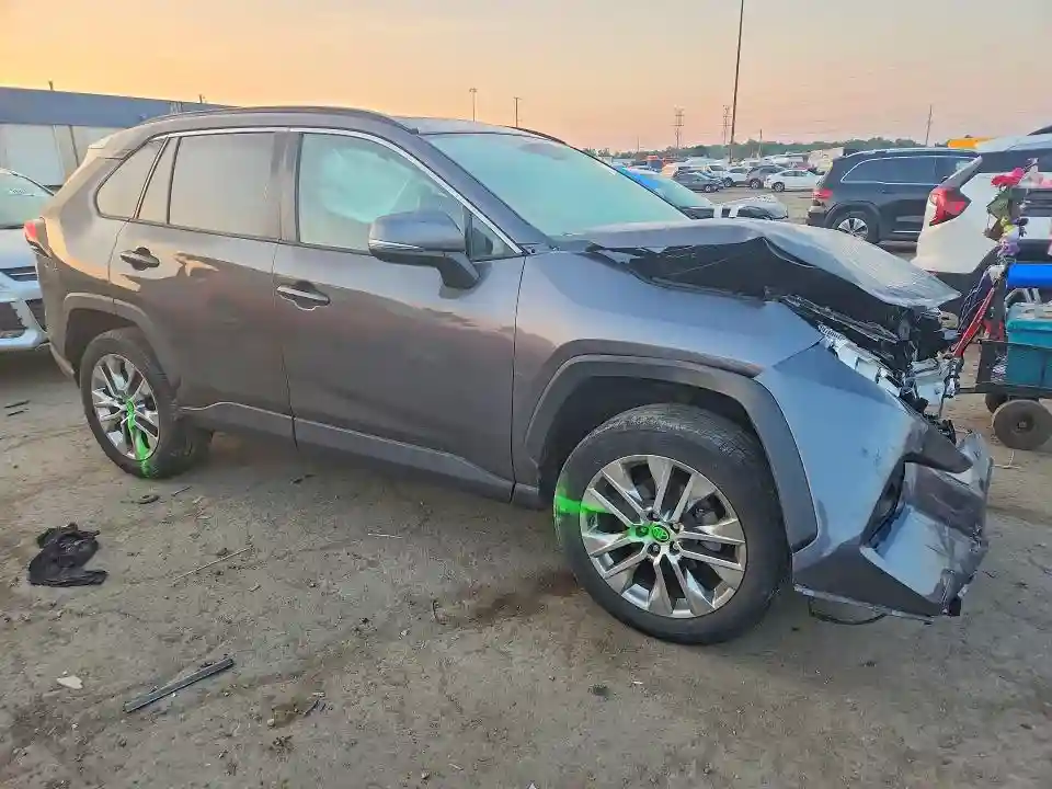 2T3A1RFV6MC192438 2021 TOYOTA RAV4-3