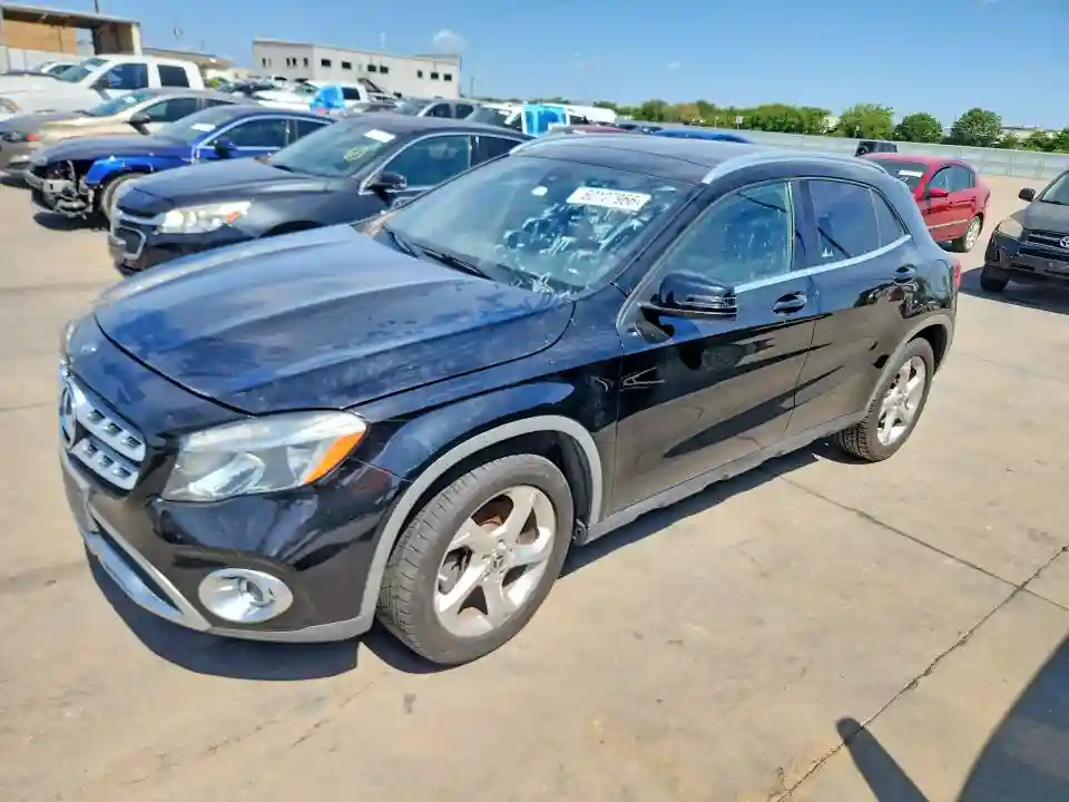 WDCTG4EB7KU005664 2019 MERCEDES-BENZ GLA-CLASS-0