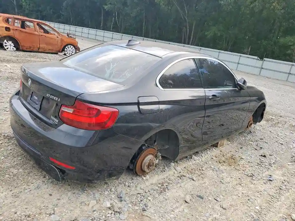 WBA1F5C59FV256394 2015 BMW 2 SERIES-2