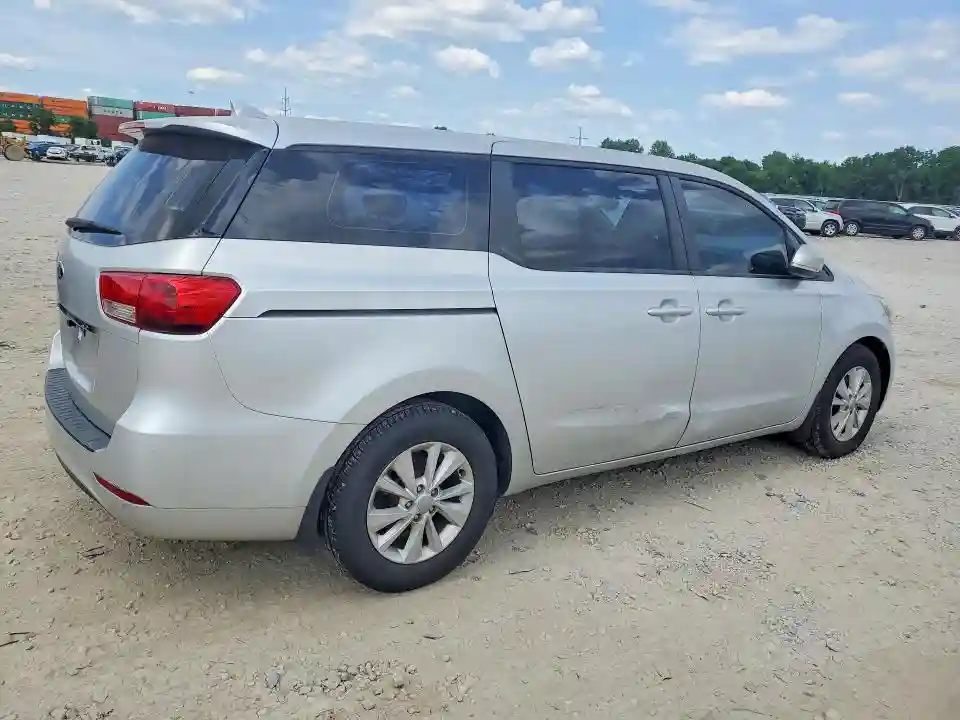KNDMA5C18H6261174 2017 KIA SEDONA-2