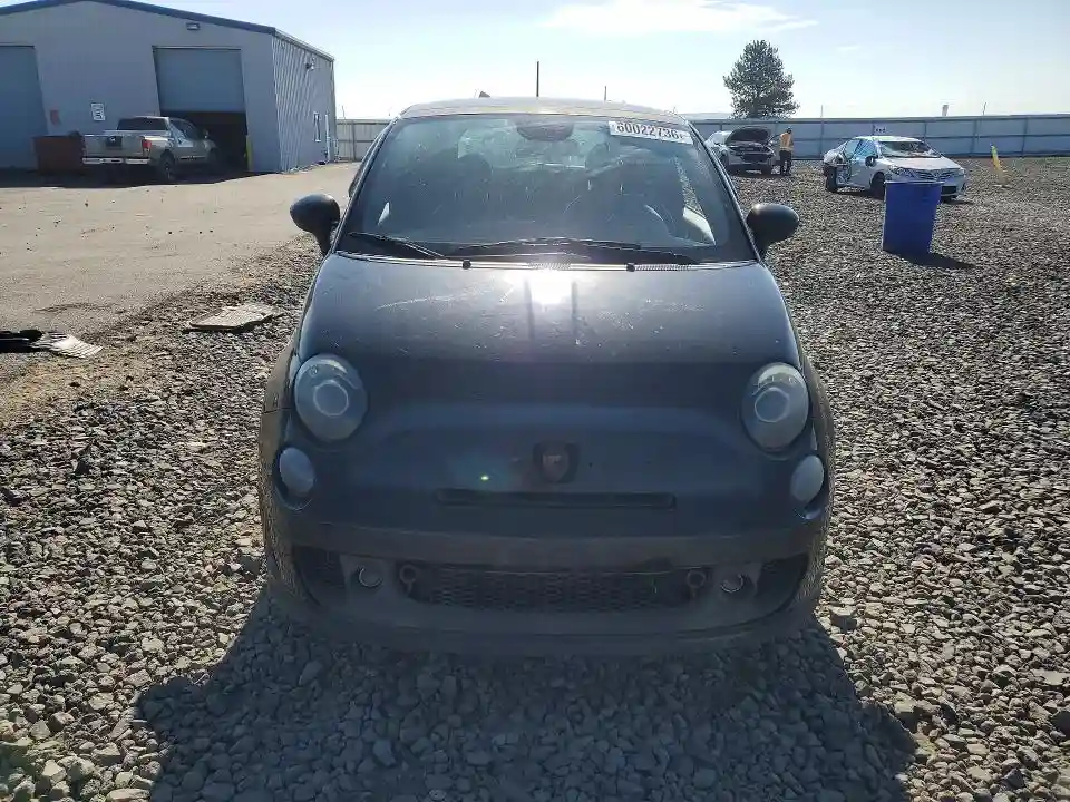 3C3CFFHH9FT586223 2015 FIAT 500-4