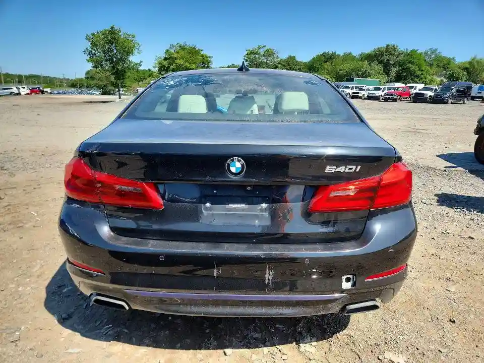 WBAJE5C58JG918045 2018 BMW 5 SERIES-5