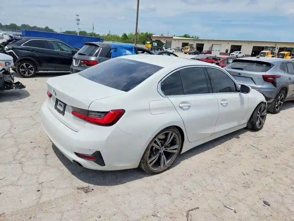 3MW5R7J08L8B05248 2020 BMW 3 SERIES-2