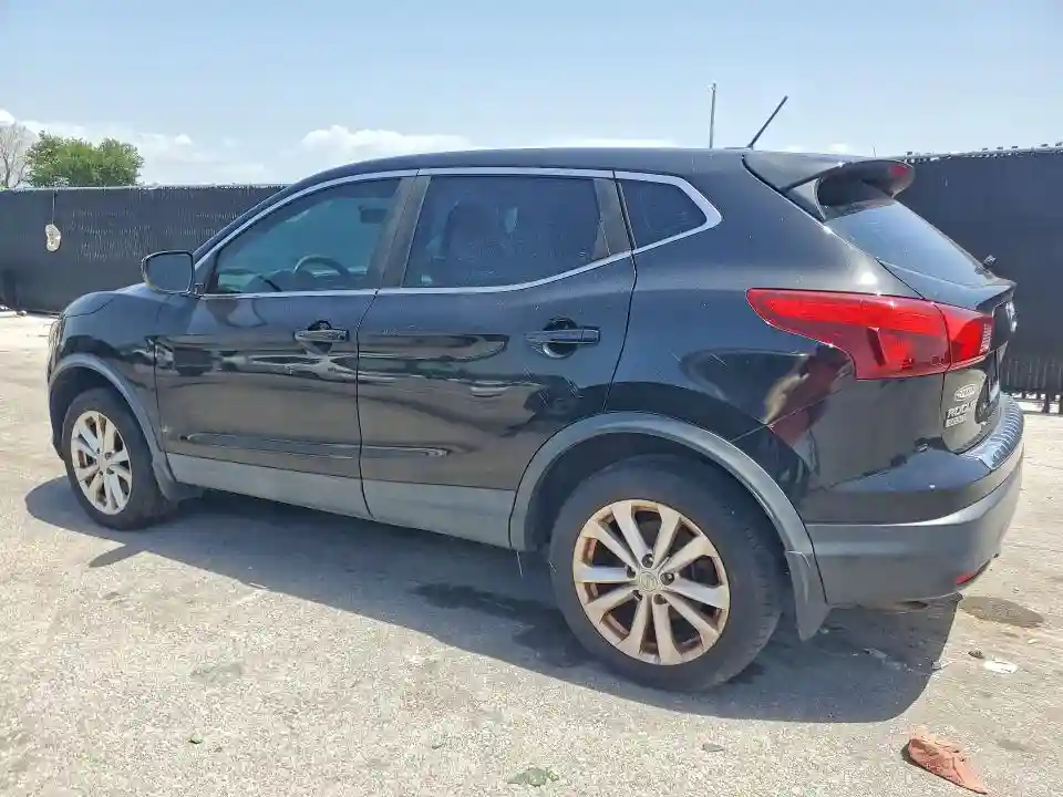 JN1BJ1CP7HW018575 2017 NISSAN ROGUE-1
