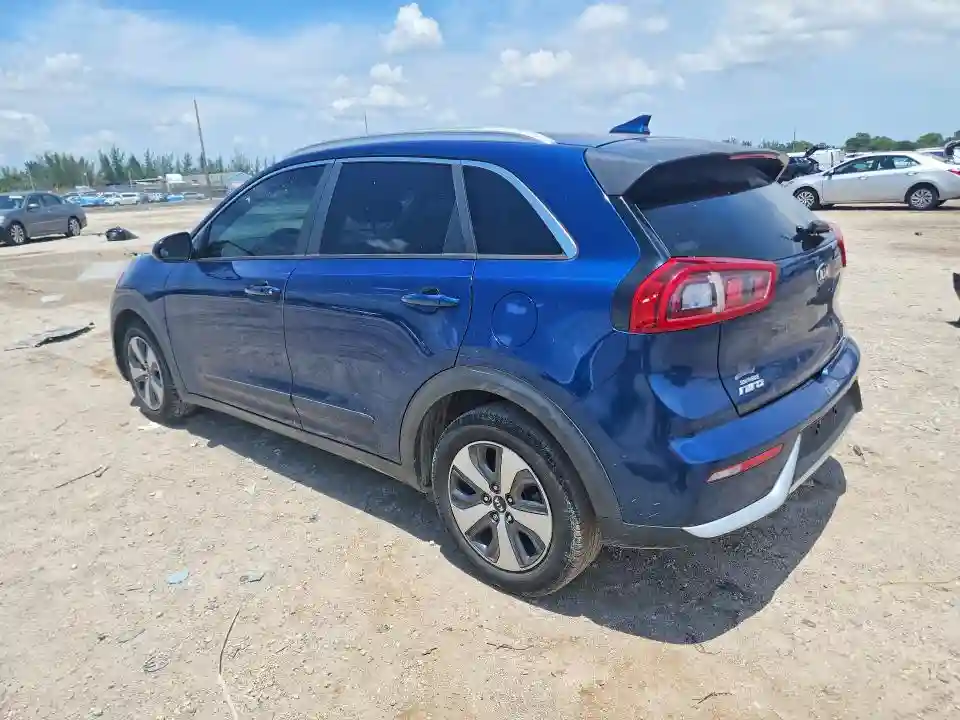 KNDCB3LC6H5045067 2017 KIA NIRO-1