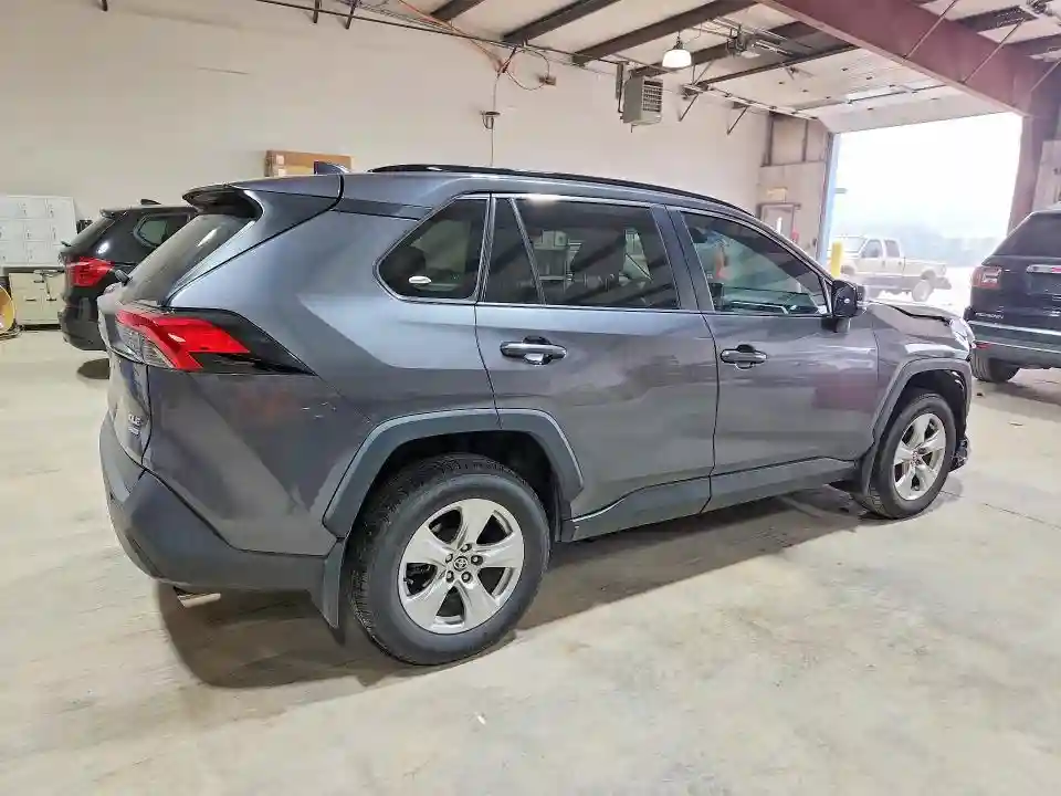 2T3P1RFV5MC176595 2021 TOYOTA RAV4-2