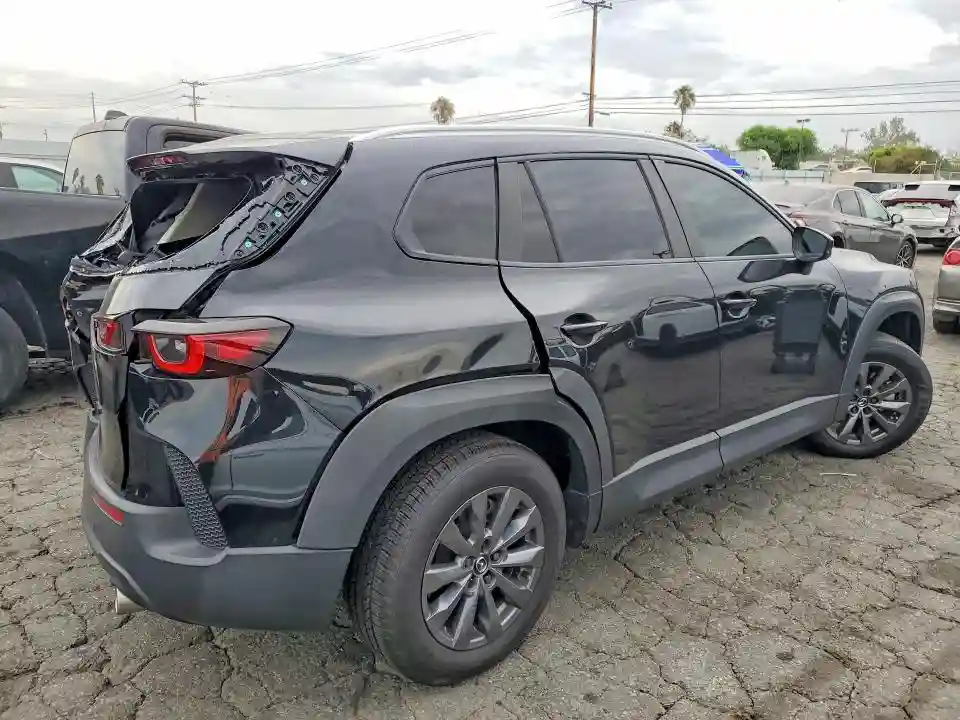 7MMVABCM9PN146181 2023 MAZDA CX-50-2