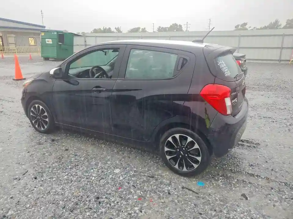 KL8CD6SA0MC221587 2021 CHEVROLET SPARK-1