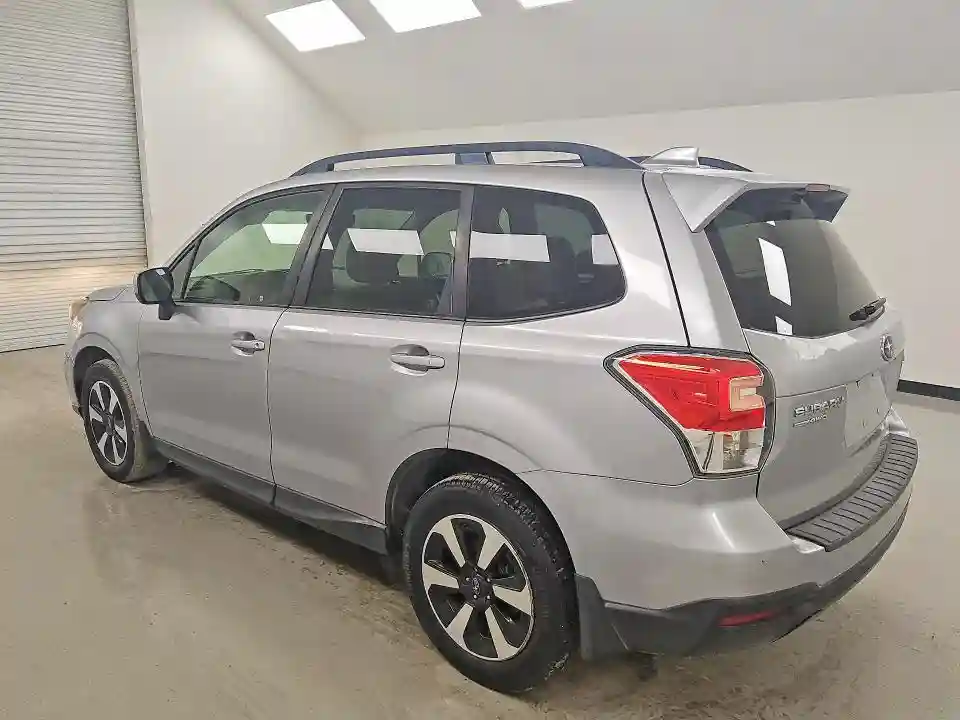 JF2SJAEC1HH410691 2017 SUBARU FORESTER-1