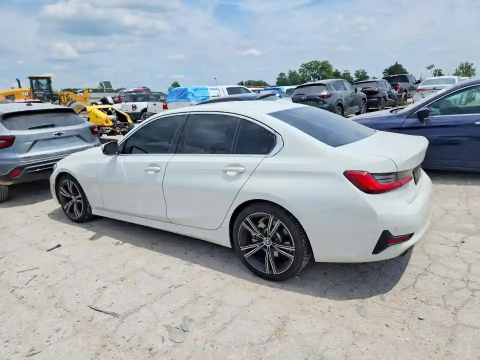 3MW5R7J08L8B05248 2020 BMW 3 SERIES-1