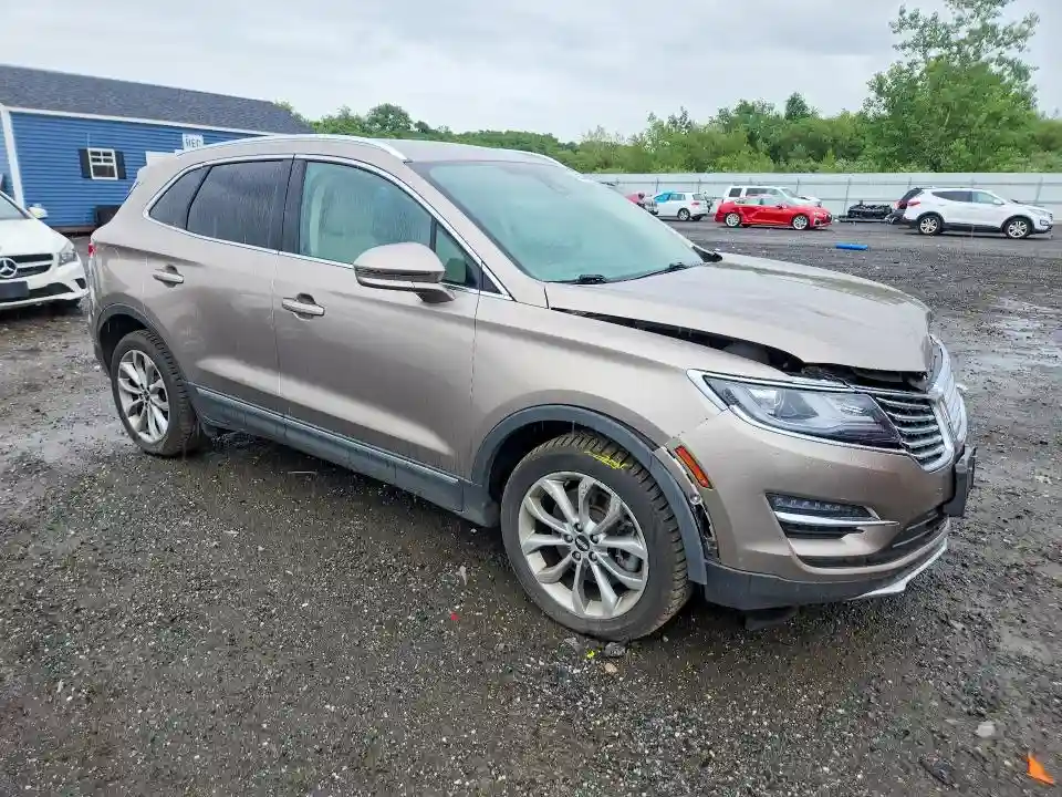 5LMCJ2D90JUL29881 2018 LINCOLN MKC-3