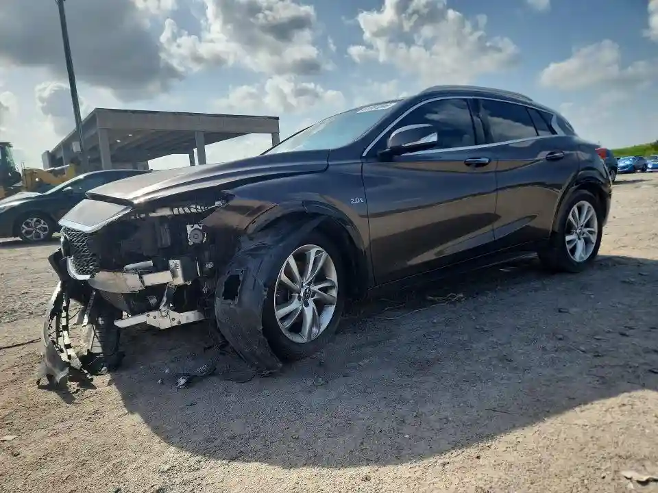 SJKCH5CP8KA009793 2019 INFINITI QX30-0