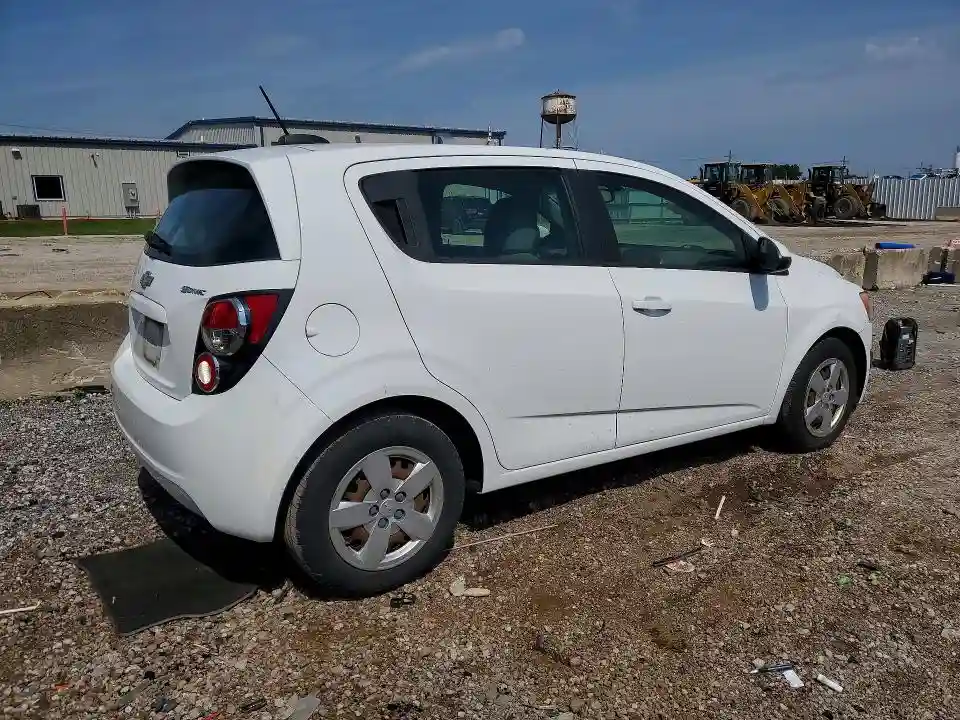 1G1JA6SH8F4198005 2015 CHEVROLET SONIC-2