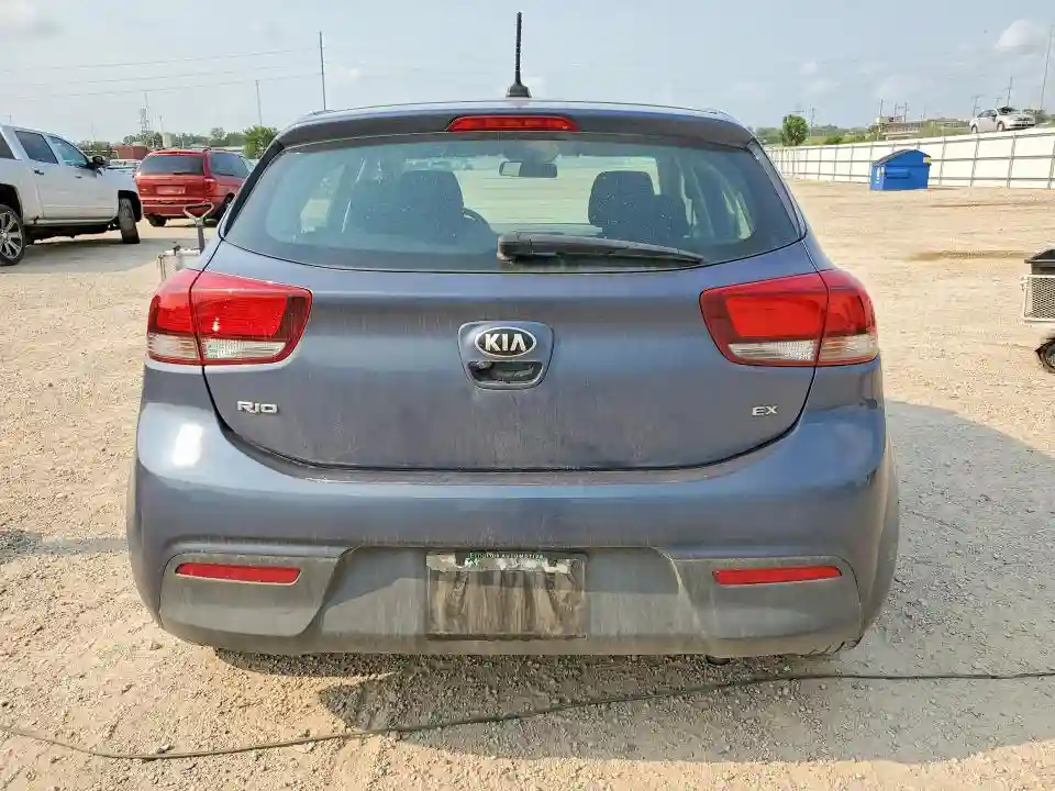 3KPA35AB1JE064064 2018 KIA RIO-5